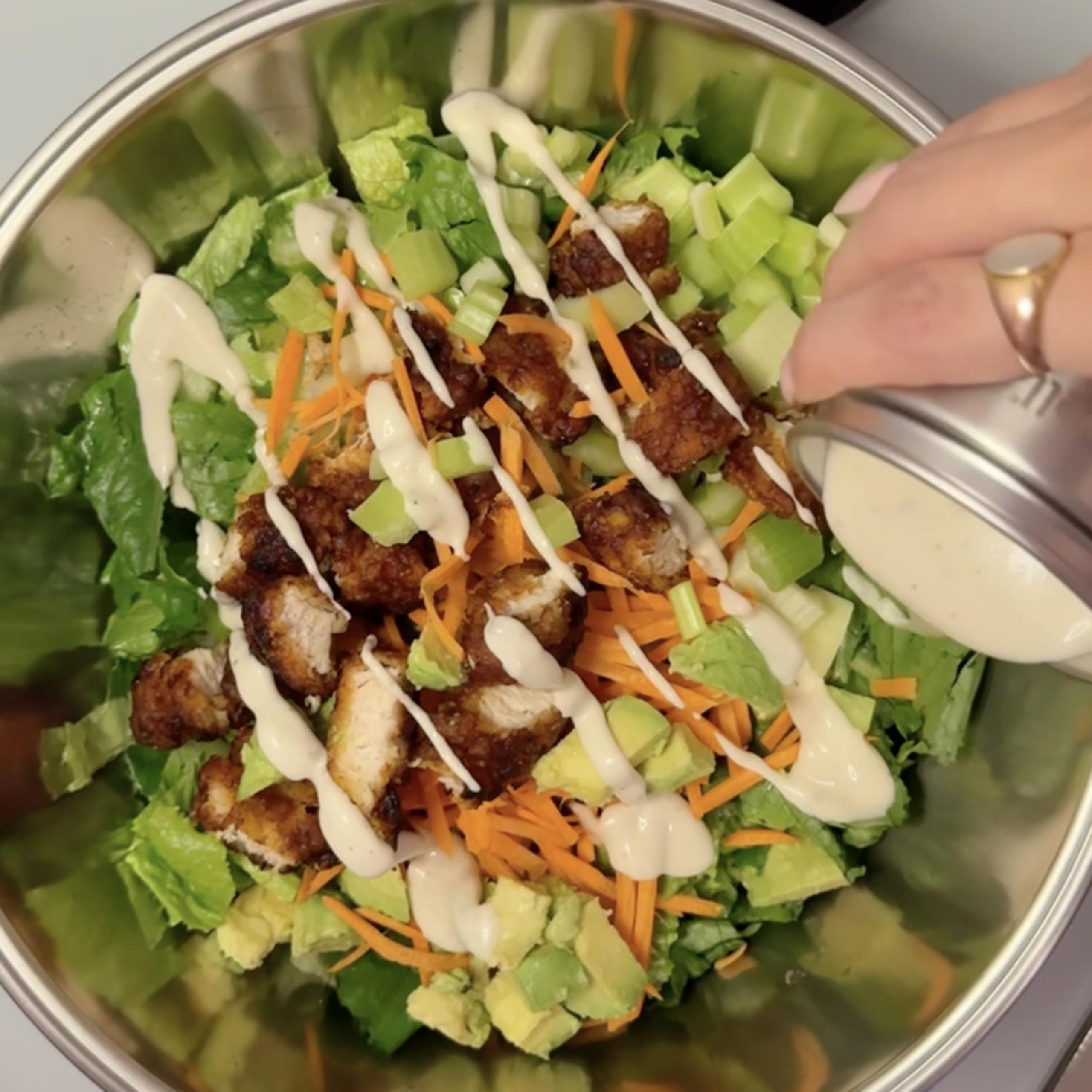 Stainless Steel 64oz Salad Bowl Kit